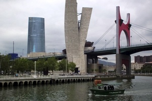Puente de la Salve, junto al Museo Guggenheim