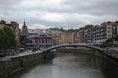 El puente de la ribera en Bilbao